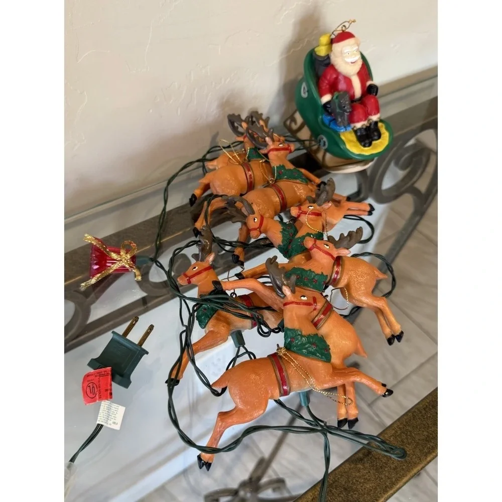 Vintage Kurt Adler Lighted SANTA Sleigh 8 Reindeer Novelty Christmas Lights